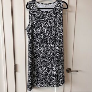 Source Unknown Black and White Floral Mini Dress